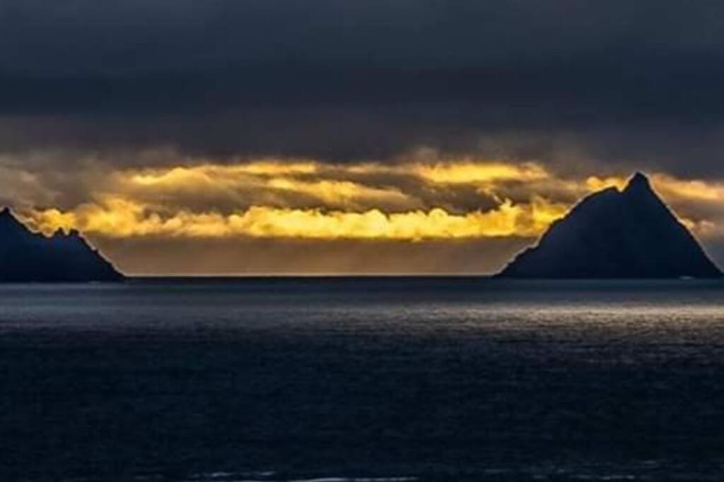 Skellig View Bluebell Rose & The Kerry Cliffs Apartment Portmagee Exterior foto