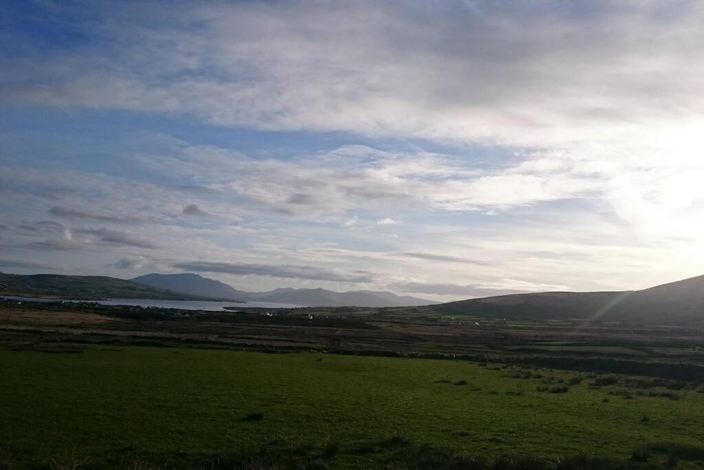 Skellig View Bluebell Rose & The Kerry Cliffs Apartment Portmagee Exterior foto