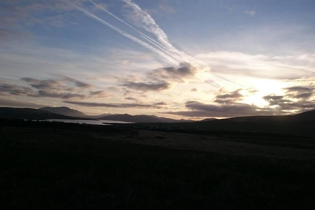 Skellig View Bluebell Rose & The Kerry Cliffs Apartment Portmagee Exterior foto