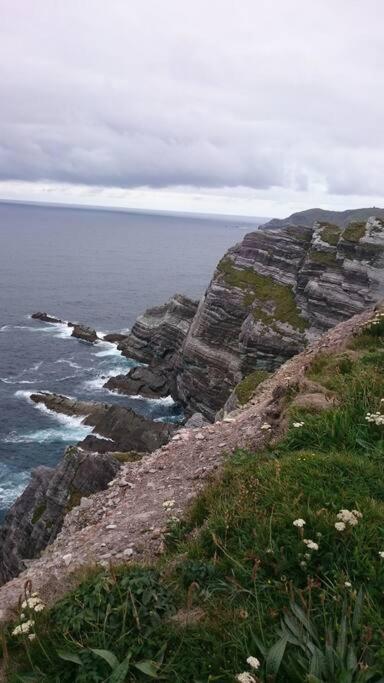 Skellig View Bluebell Rose & The Kerry Cliffs Apartment Portmagee Exterior foto