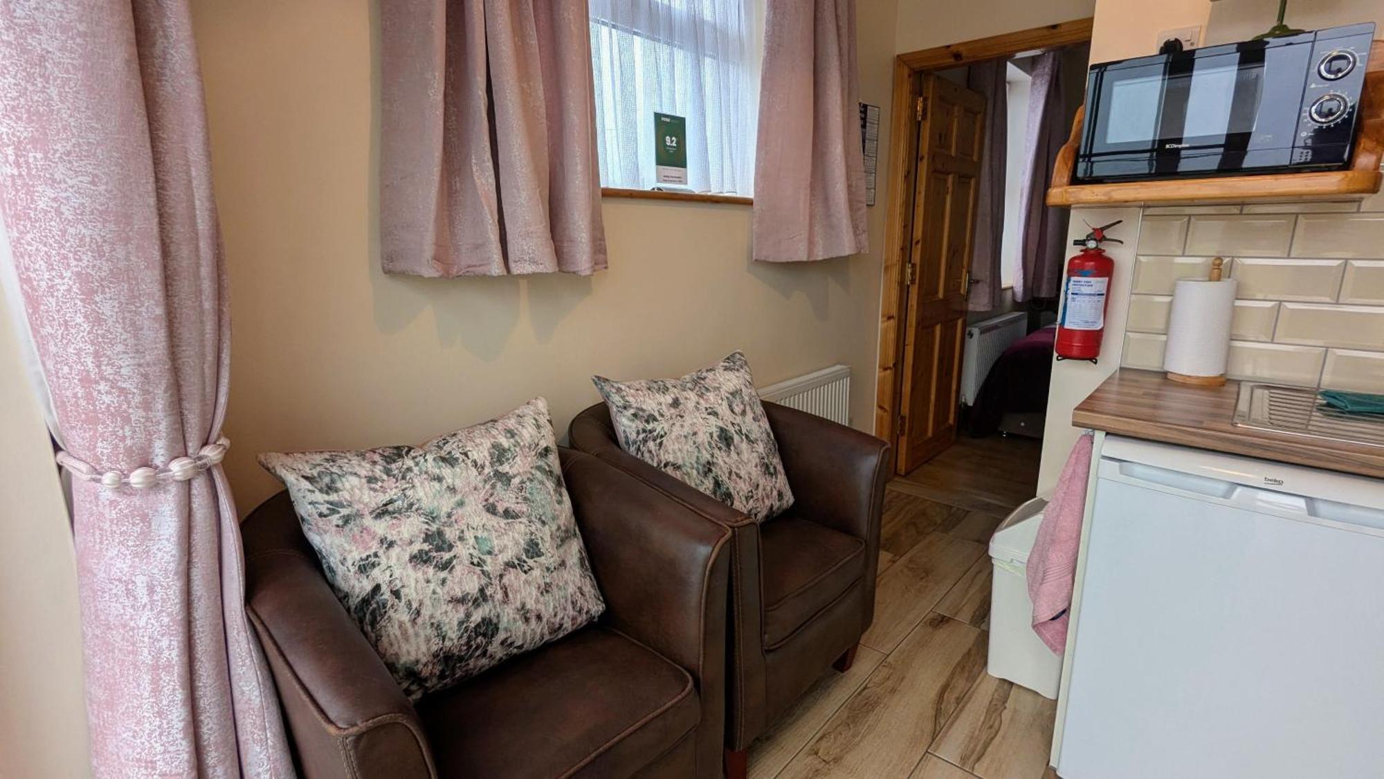 Skellig View Bluebell Rose & The Kerry Cliffs Apartment Portmagee Exterior foto